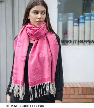 Inspired C Oversize Scarf Pink