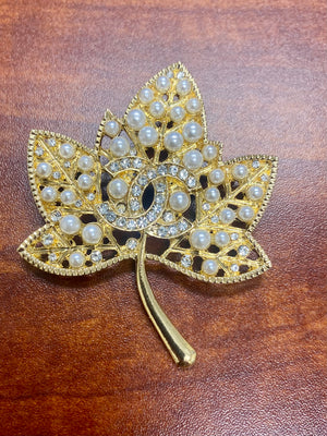 Inspired Ivy Leaf Brooch Gold