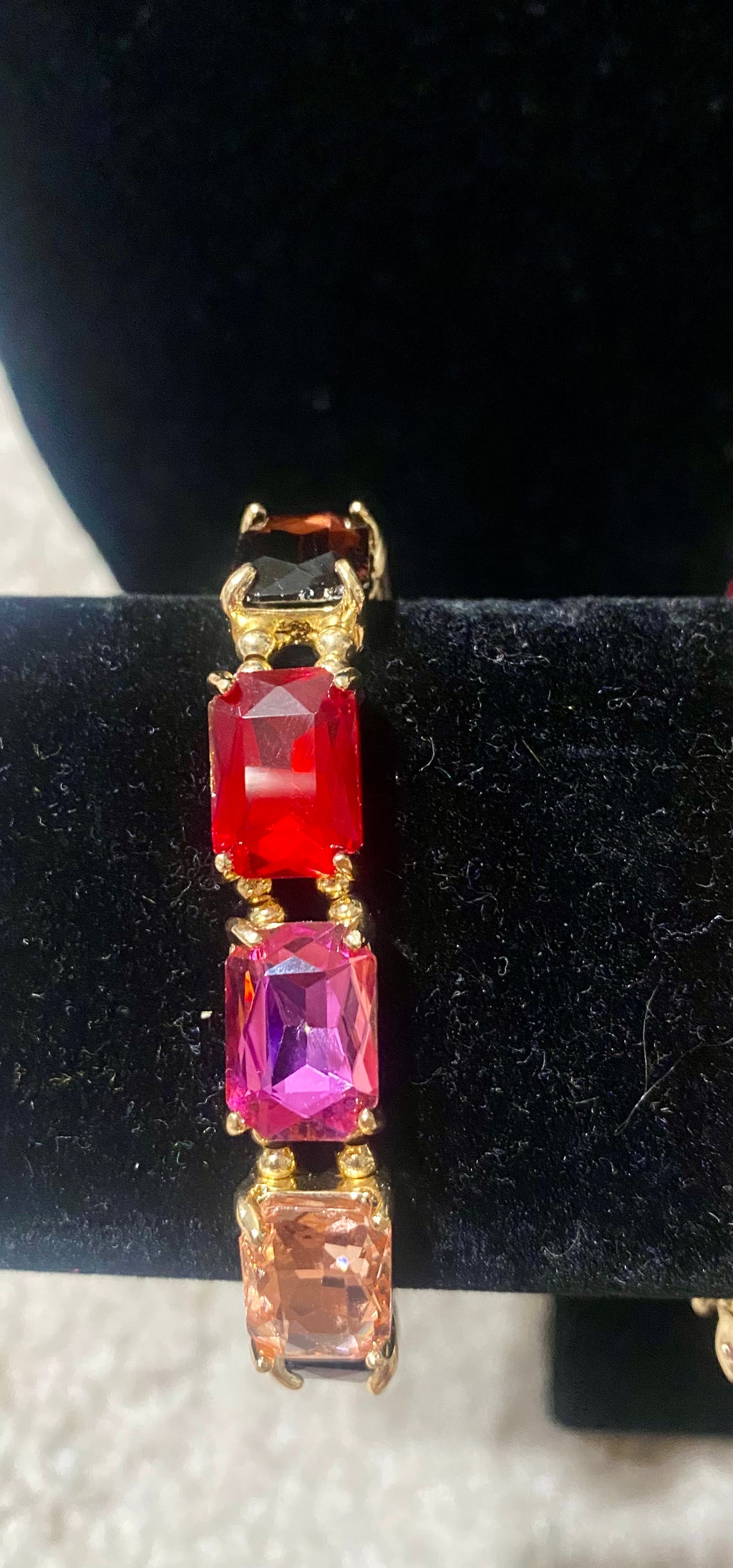 Gemstone Bracelet-Red/Pink