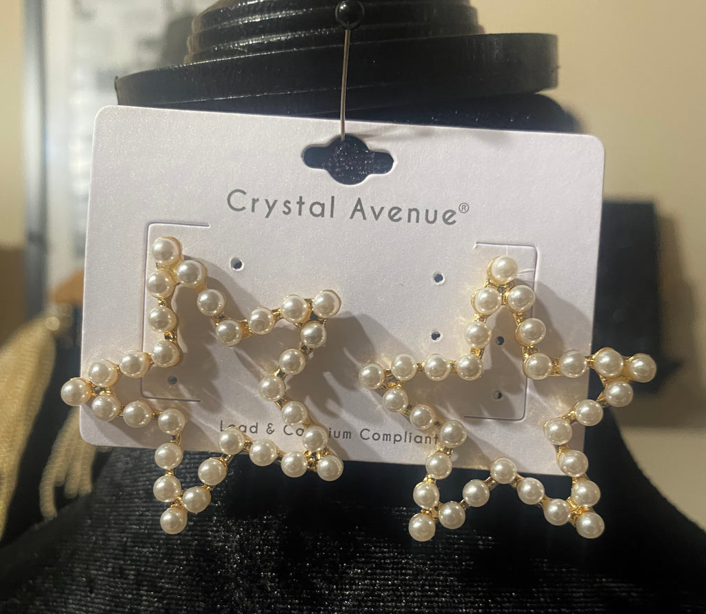 Crystal Avenue Pearl Star Earrings