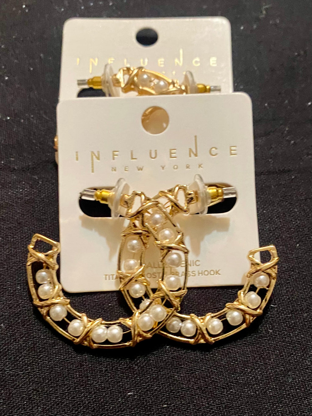 Influencé Hoop Gold with Pearls