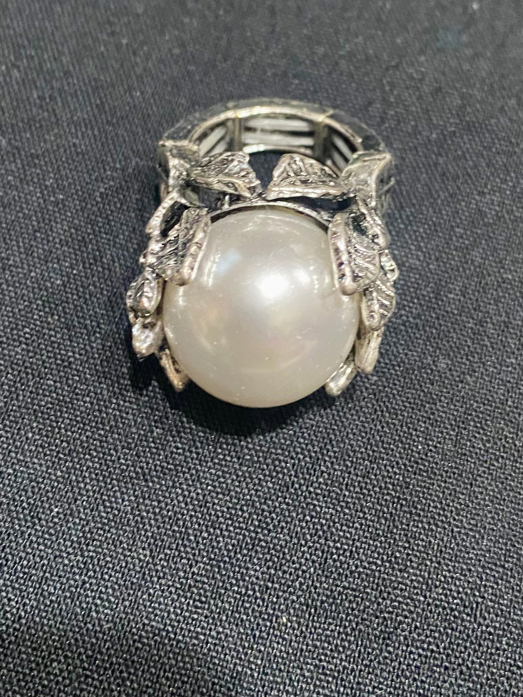 Ring Large Single Pearl Silver