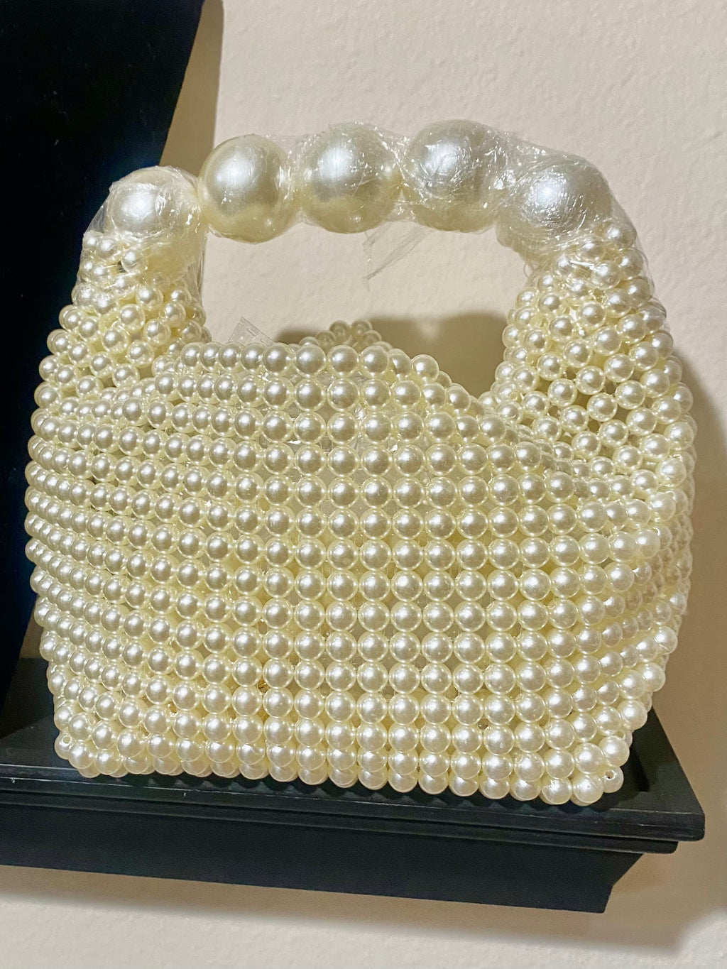 Pearl Handbag -White