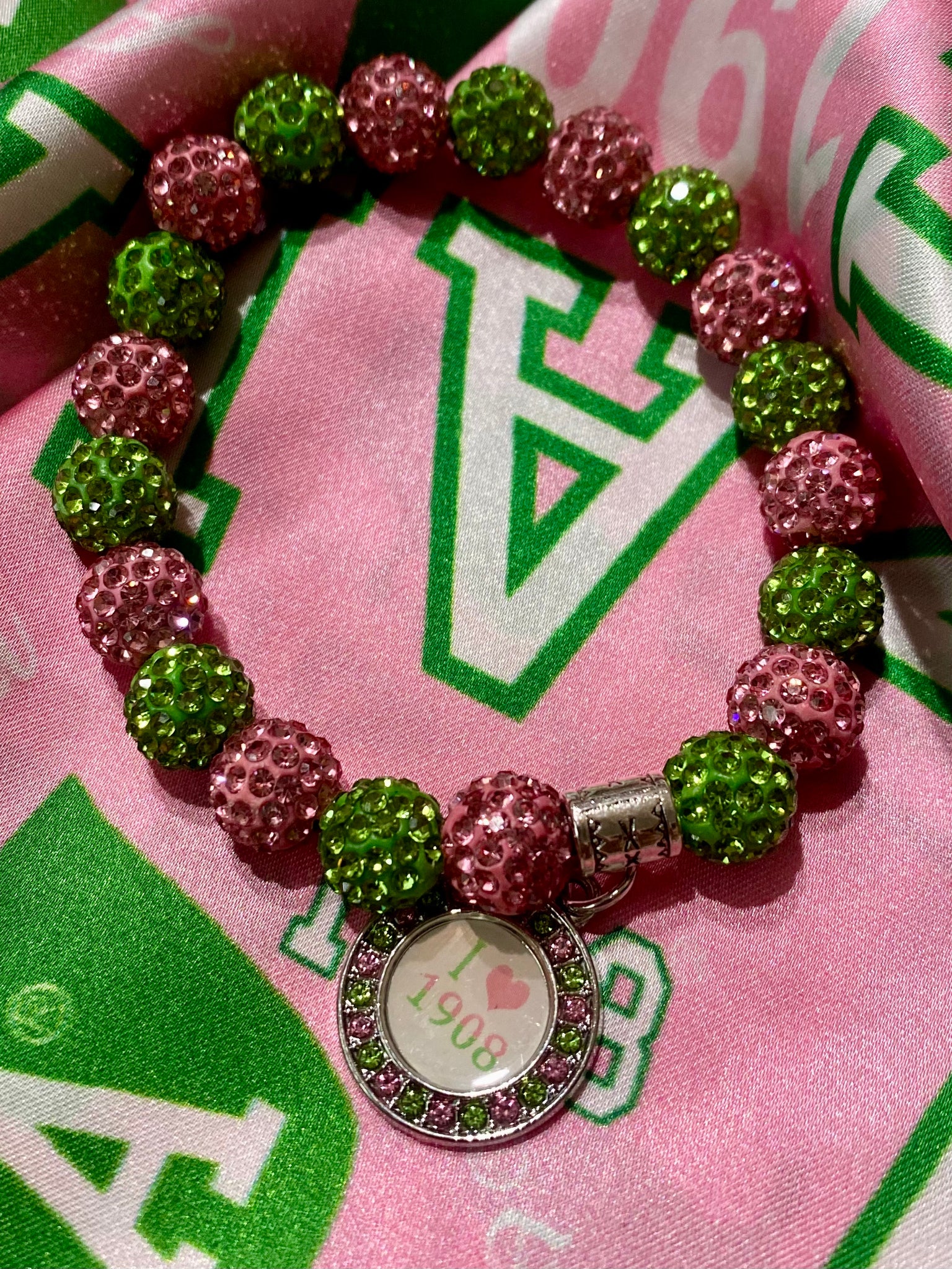 Bead Bracelet Pink Green 1908