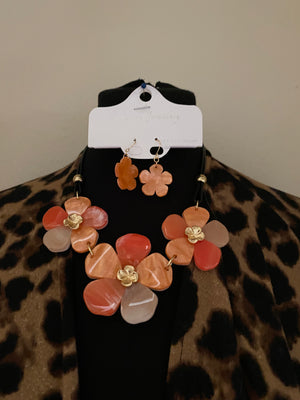 Flower Necklace Orange