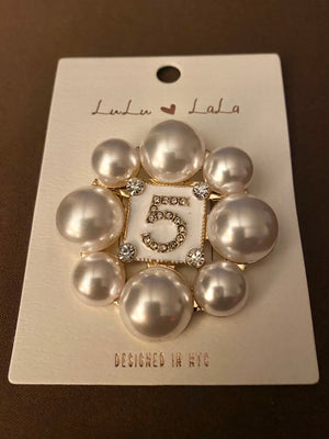 Inspired C5 Pearl Brooch White